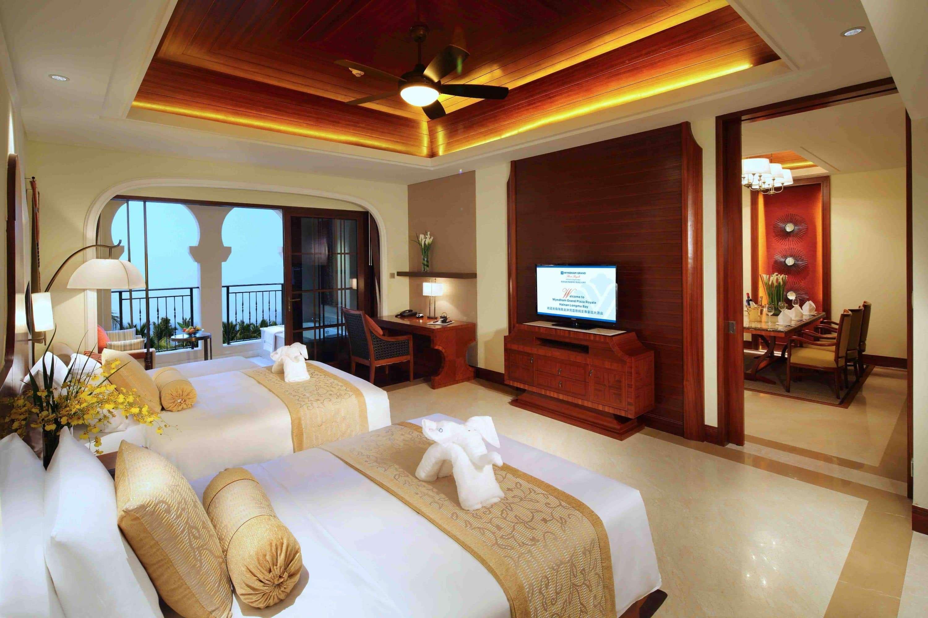 Wyndham Grand Plaza Royale Hainan Longmu Bay Ledong Bagian luar foto